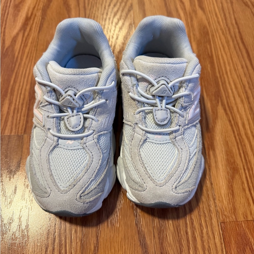 Toddler new balance 9060 bungee